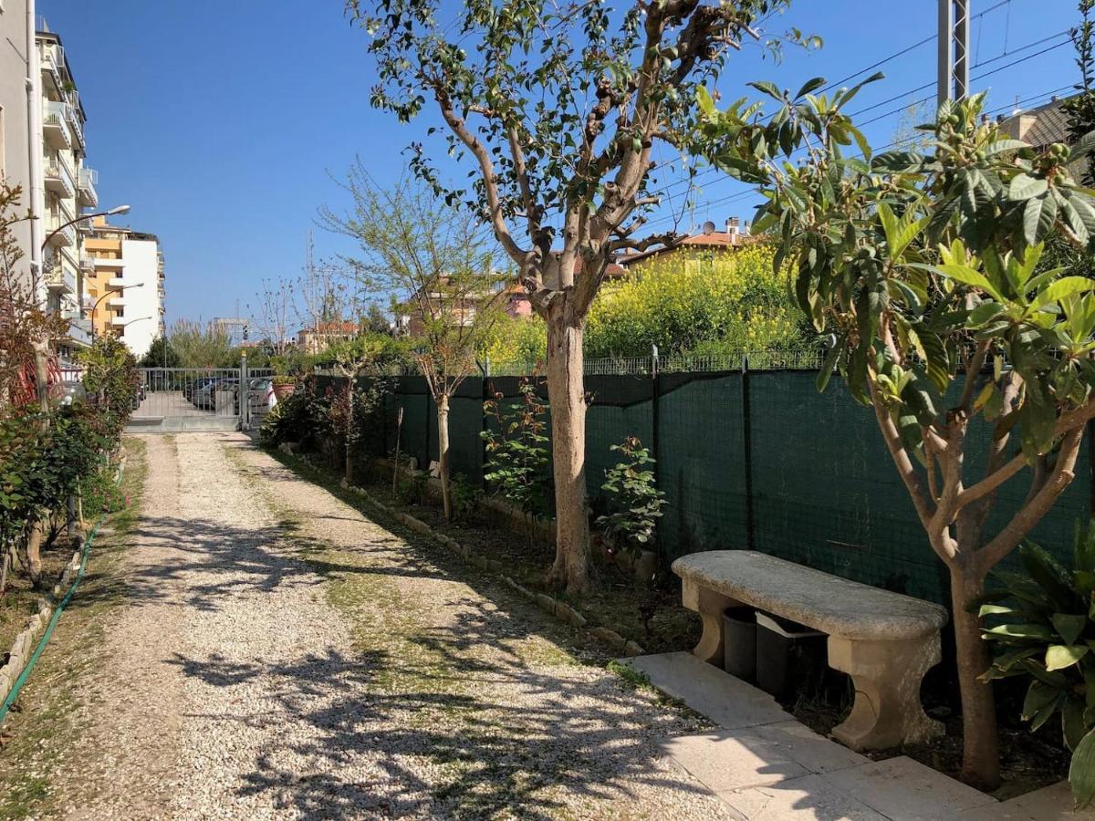 Casa Patrizi Apartment Сан Бенедето дел Тронто Екстериор снимка